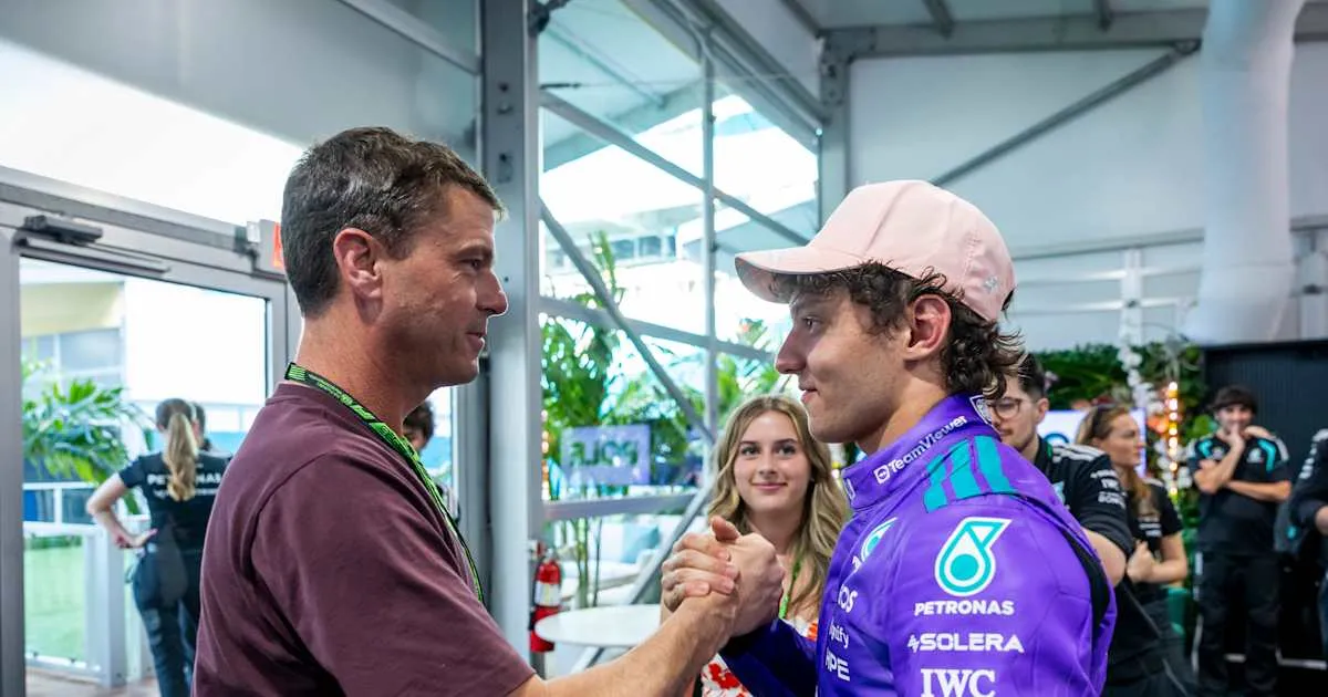 Eks-Komandan NASA Reid Wiseman Resmi Jadi Brand Ambassador Mercedes F1 2026