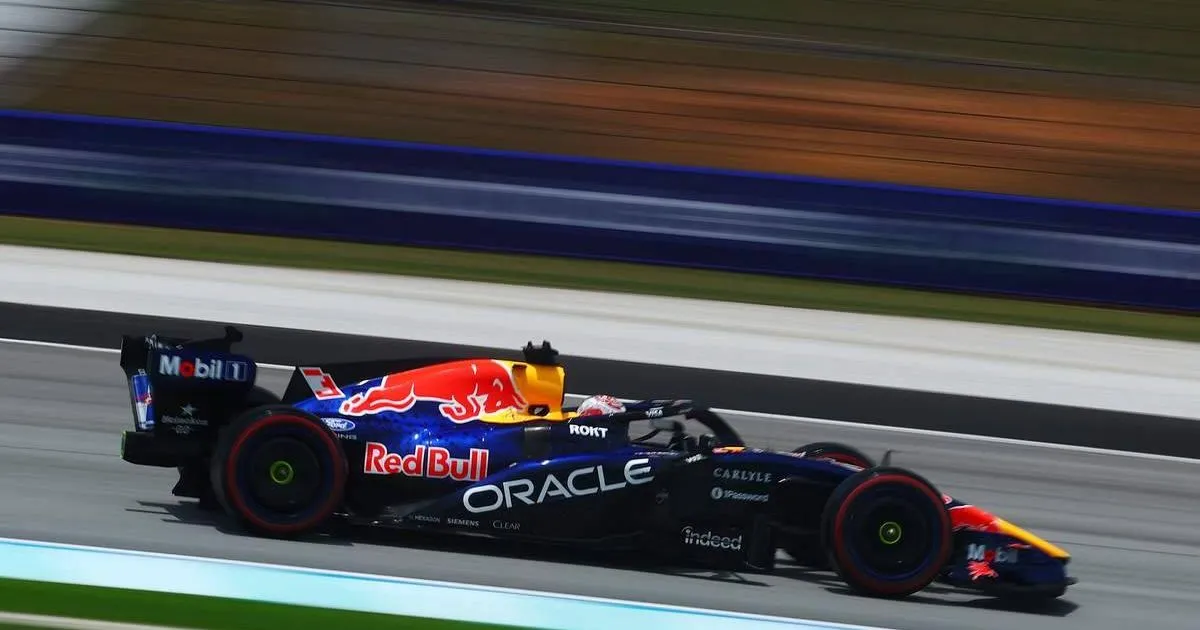 Max Verstappen Takes Bahrain 2026 Pole, Lewis Hamilton Shines