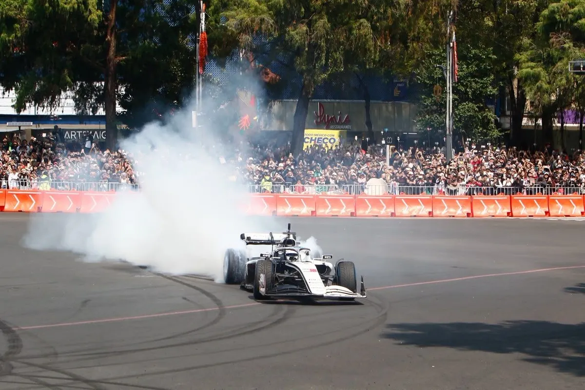 Cadillac Siapkan Perayaan Spesial GP Meksiko untuk Rekor Balap ke-300 Sergio Perez
