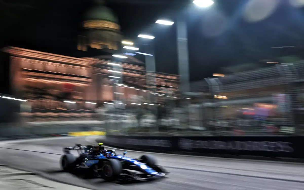 Carlos Sainz Jalani Start Pit Lane GP Singapura 2026 Usai Ubah Set-up
