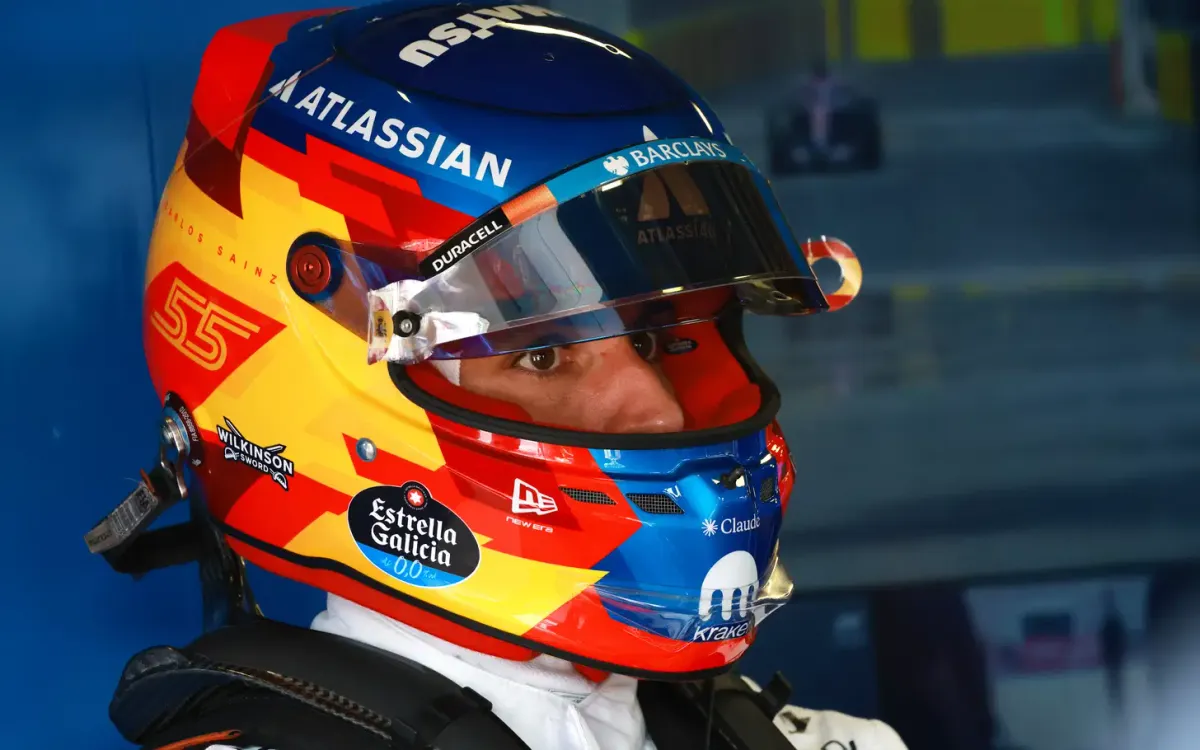 Carlos Sainz Kritik FIA Soal Keadilan Olahraga F1