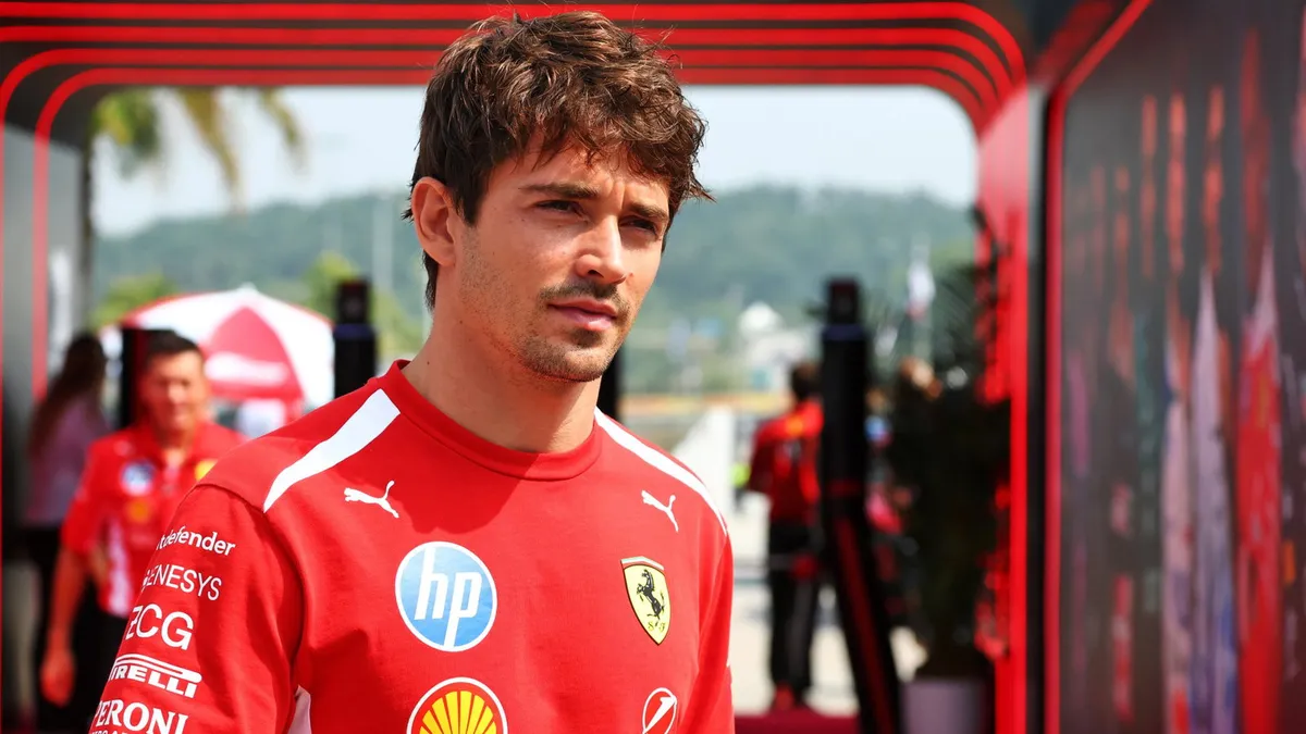Leclerc Matikan Media Sosial demi Redam Rumor Vasseur di Ferrari