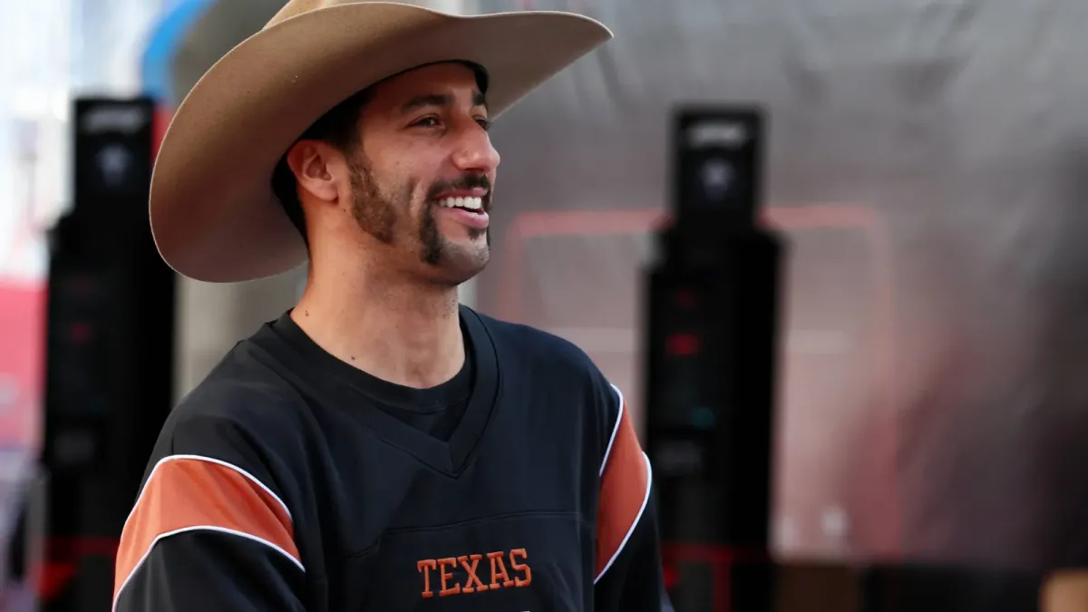 Daniel Ricciardo Hadiri Konser Liam Lawson Jelang F1 GP Amerika Serikat 2024 di Austin