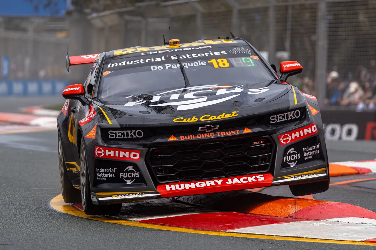 De Pasquale Kuasai Pole Sementara Gold Coast 500, Brown Diselidiki