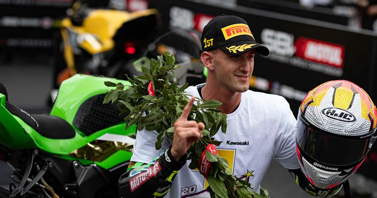 Xavier Artigas Ukir Sejarah Jadi Juara Dunia Sportbike Pertama 2026