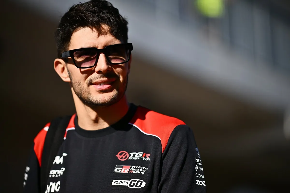 Esteban Ocon Buka Suara Usai Digantikan Rafael Camara di F1 2027