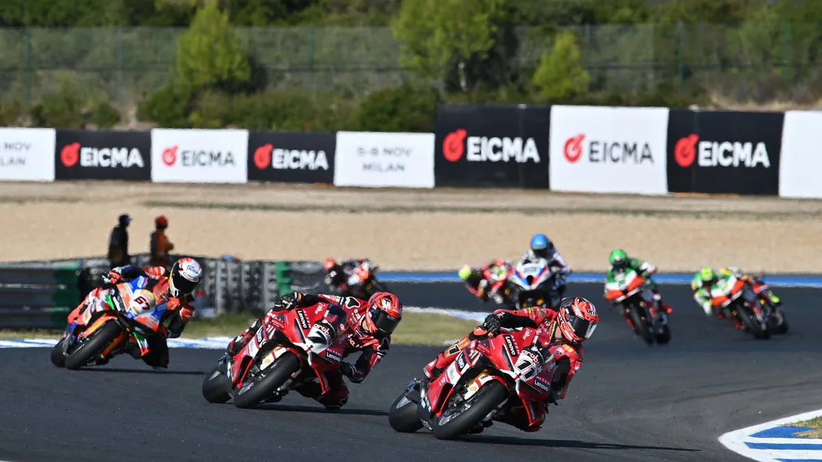 Nicolo Bulega Incar Rekor Kemenangan di Superpole Race Estoril 2026