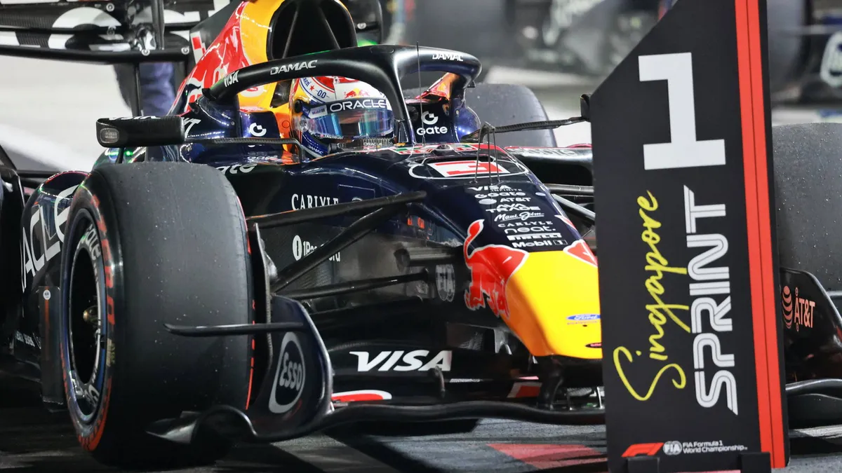 Verstappen Raih Pole Sprint GP Singapura 2026 Tanpa Penalti