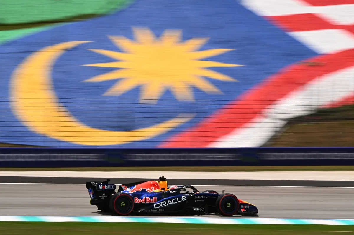 Verstappen Tops FP1 for F1 Bahrain GP in Malaysia