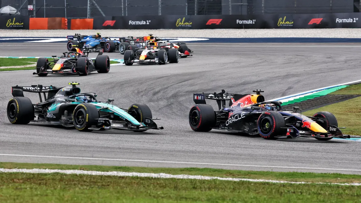 Verstappen Wins F1 Malaysian Bahrain GP as Hamilton Podiums