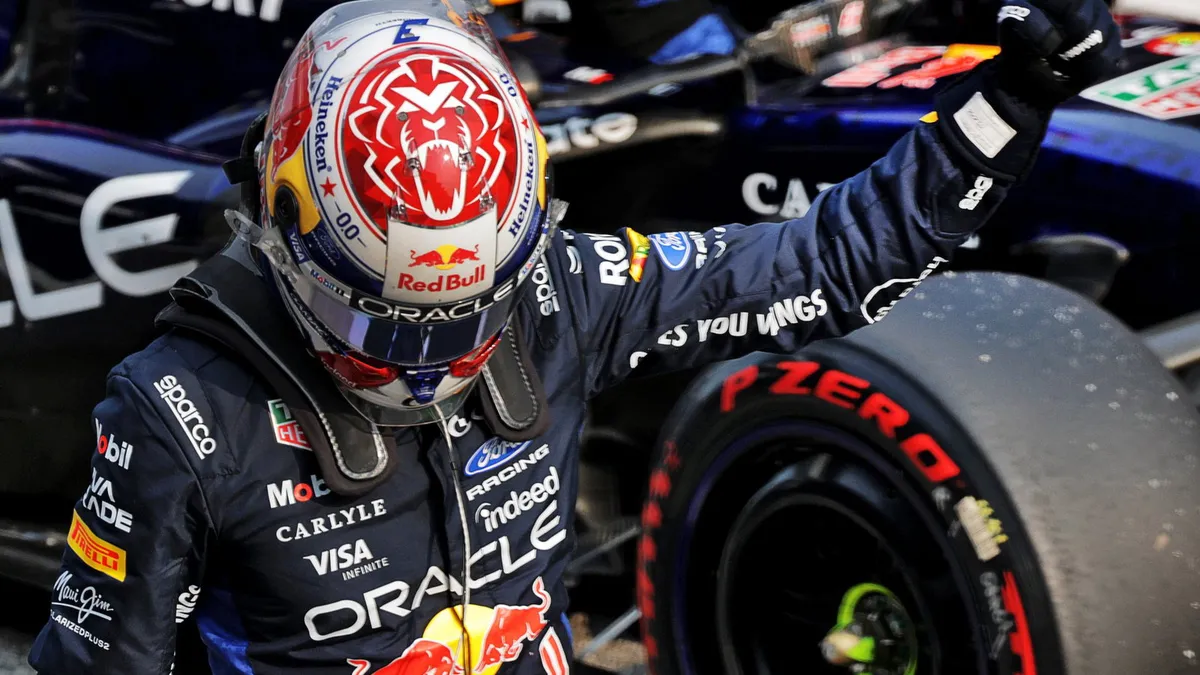 Max Verstappen Takes Malaysia Bahrain GP Pole, Hamilton Starts P2