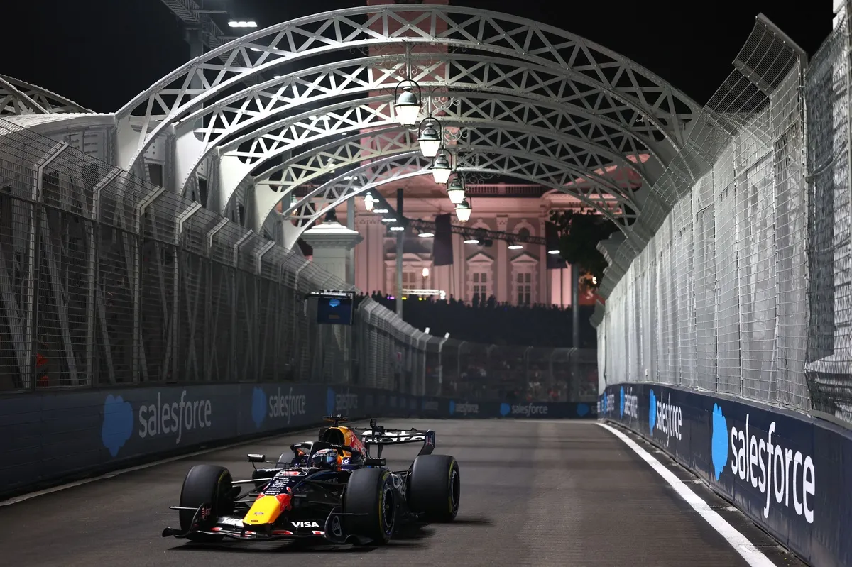 Verstappen Storms to Singapore GP Sprint Pole, Antonelli Seventh