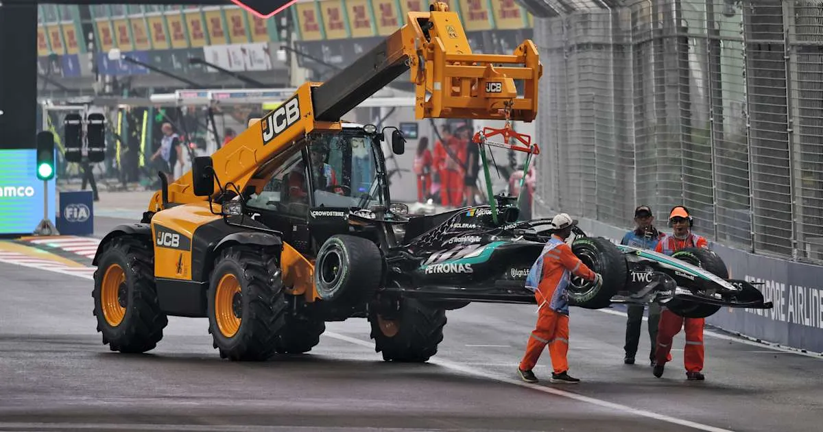 F1 Singapore GP 2026 Sprint Crash: Toto Wolff Analysis