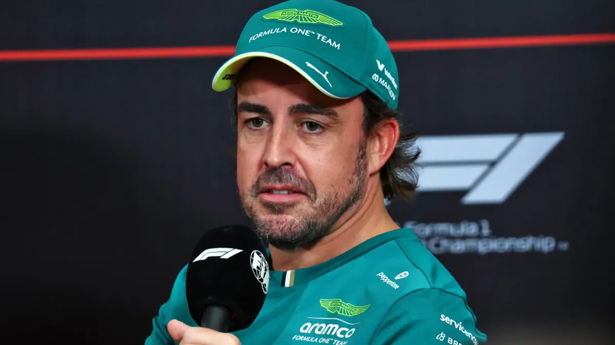 Fernando Alonso Dismisses 2027 Dakar Rumours as Nearly Impossible
