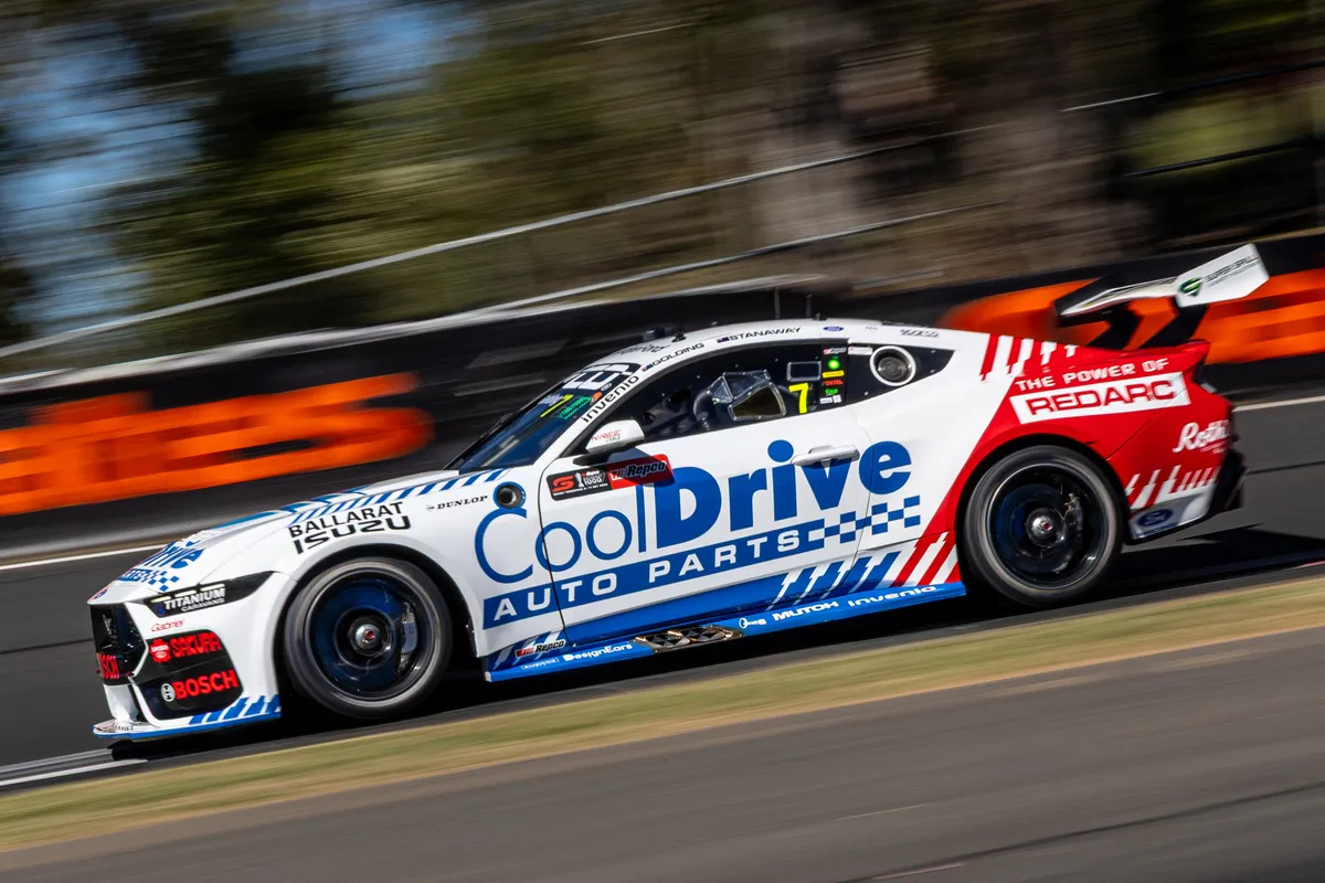Golding Gagalkan Dominasi Chevrolet di Latihan Bathurst