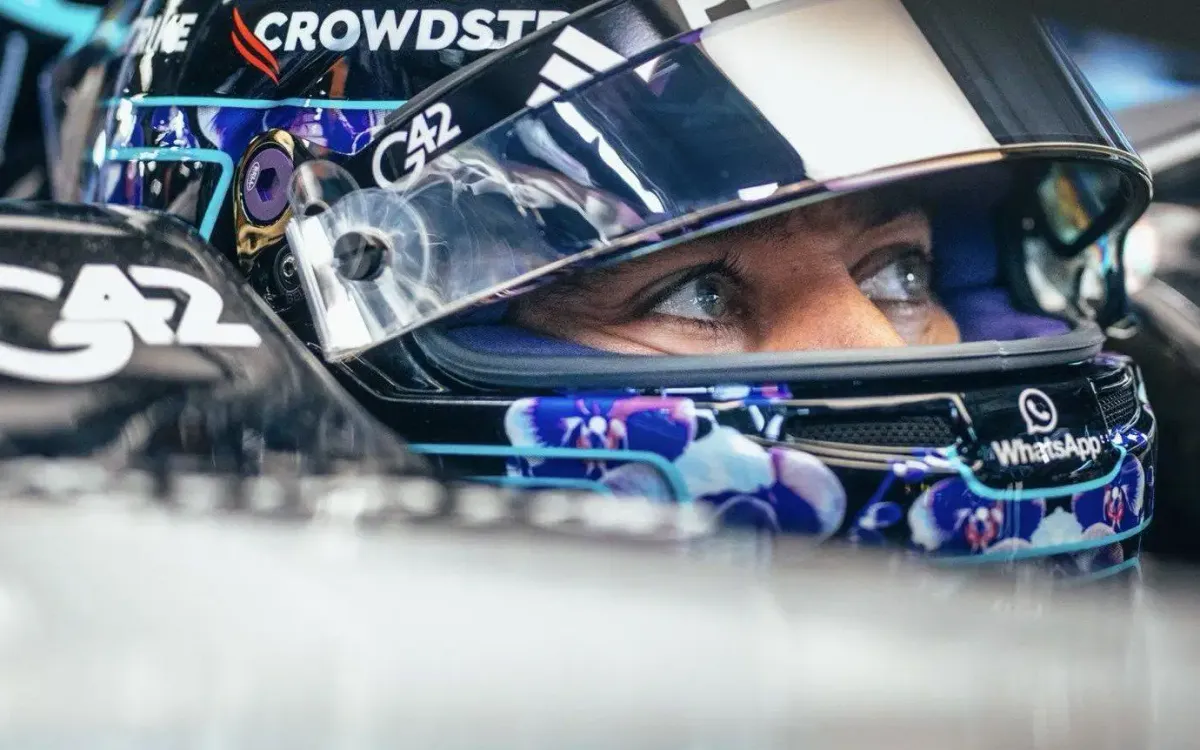 George Russell Ungkap Masalah Upgrade Mercedes di Singapura