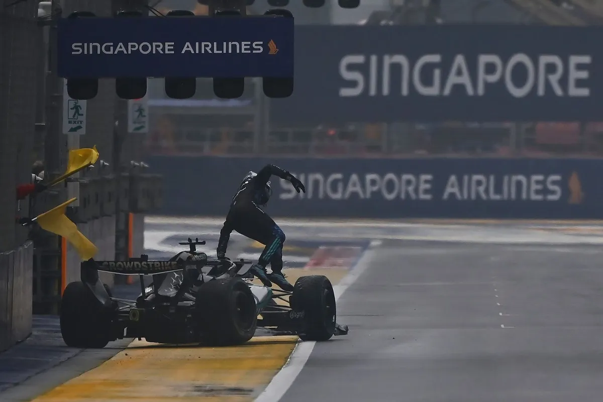 George Russell Admits Costly Error in Singapore GP 2026