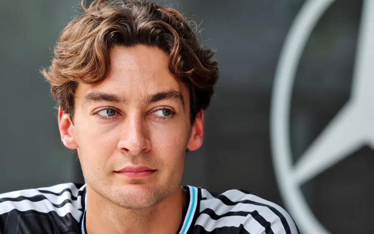 George Russell Absen FP1 F1 GP Meksiko 2026, Kimi Antonelli Di Ambang Juara Dunia