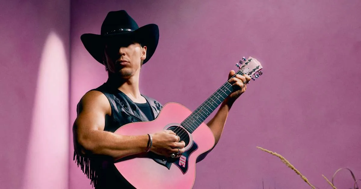 Liam Lawson Ganti Kemudi F1 dengan Gitar Jelang GP Amerika Serikat 2026