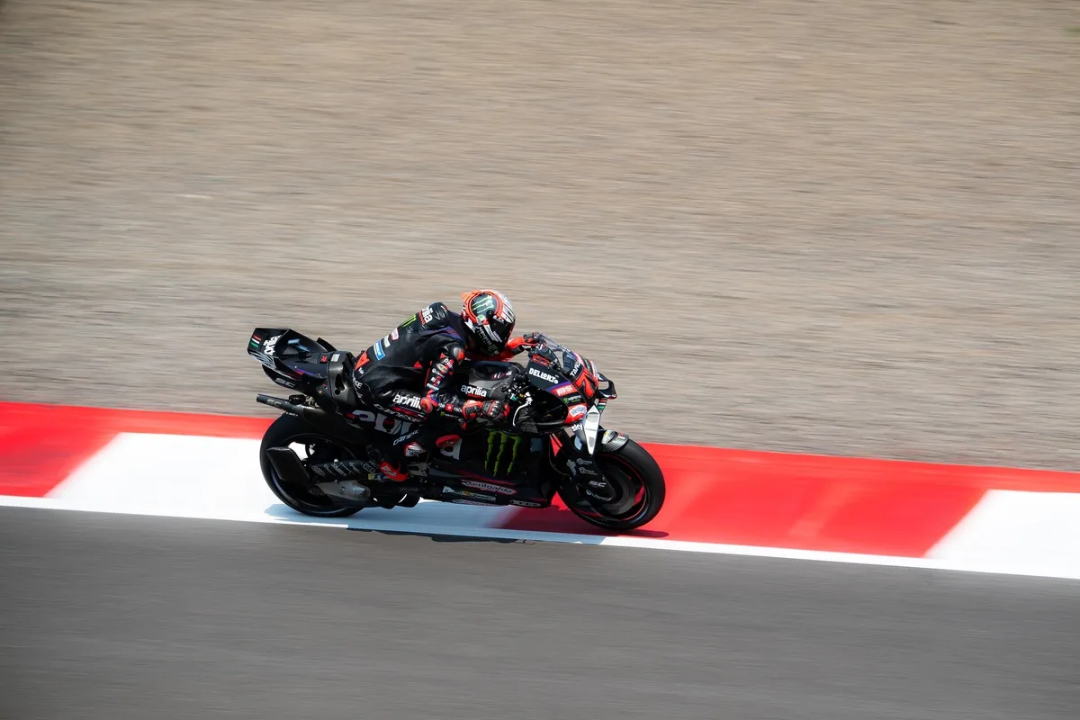 Hasil MotoGP Indonesia 2026: Pesta Aprilia di Mandalika dan Kebangkitan Bezzecchi