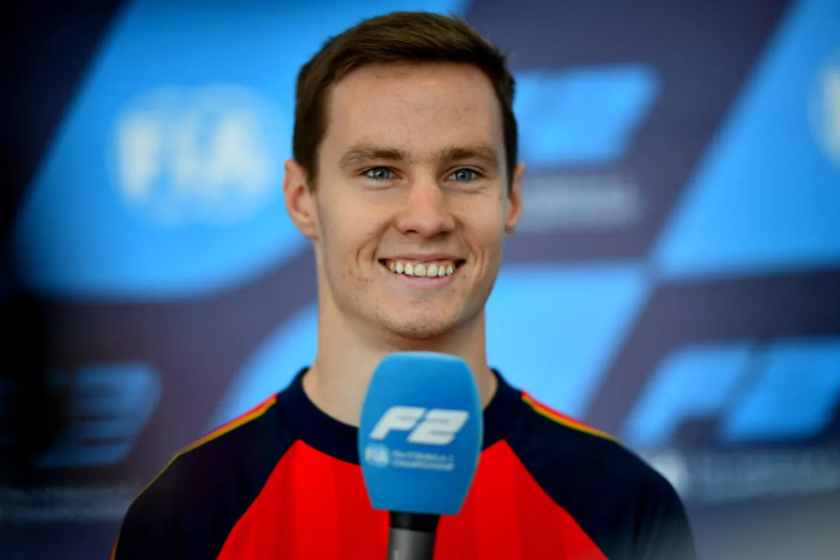 Joshua Durksen Signs with Hitech GP for the 2027 Formula 2 Season