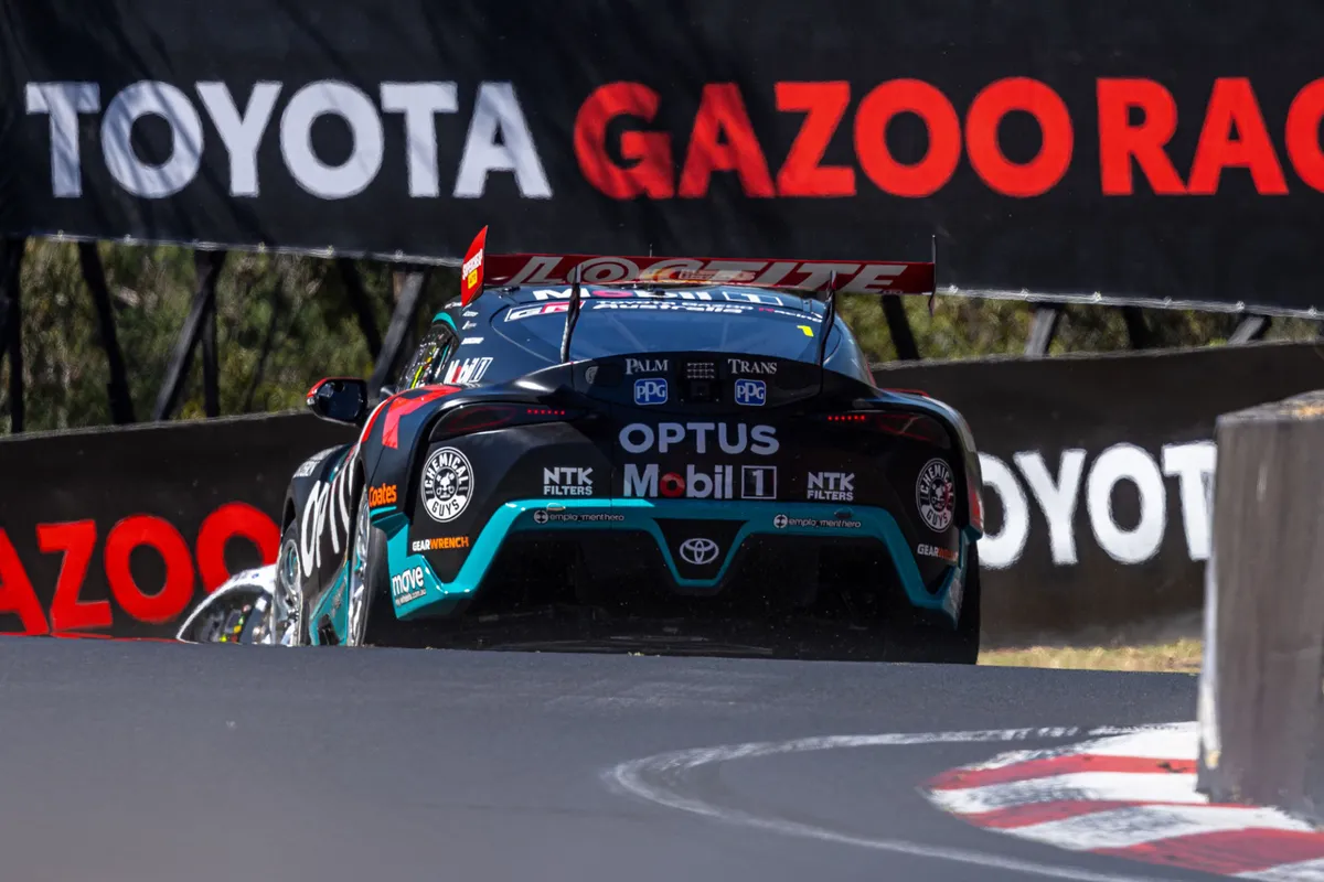 Toyota Berharap Hujan di Bathurst 1000 Demi Atasi Ketertinggalan