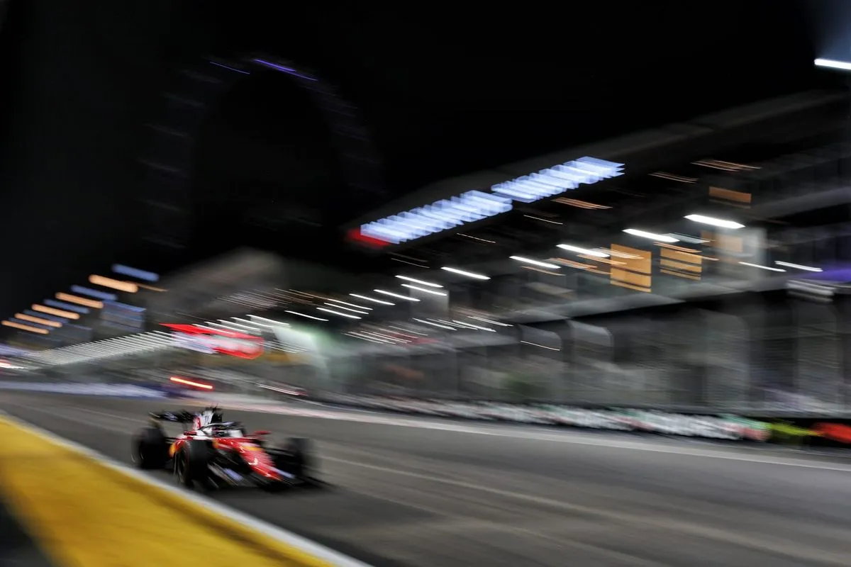 Analisis F1 GP Singapura 2026: Blunder Ferrari Buka Jalan Verstappen Rebut Pole