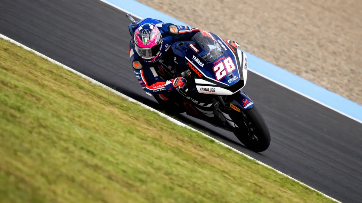 Izan Guevara Juara Moto2 Jepang, Manuel Gonzalez Tertimpa Sial