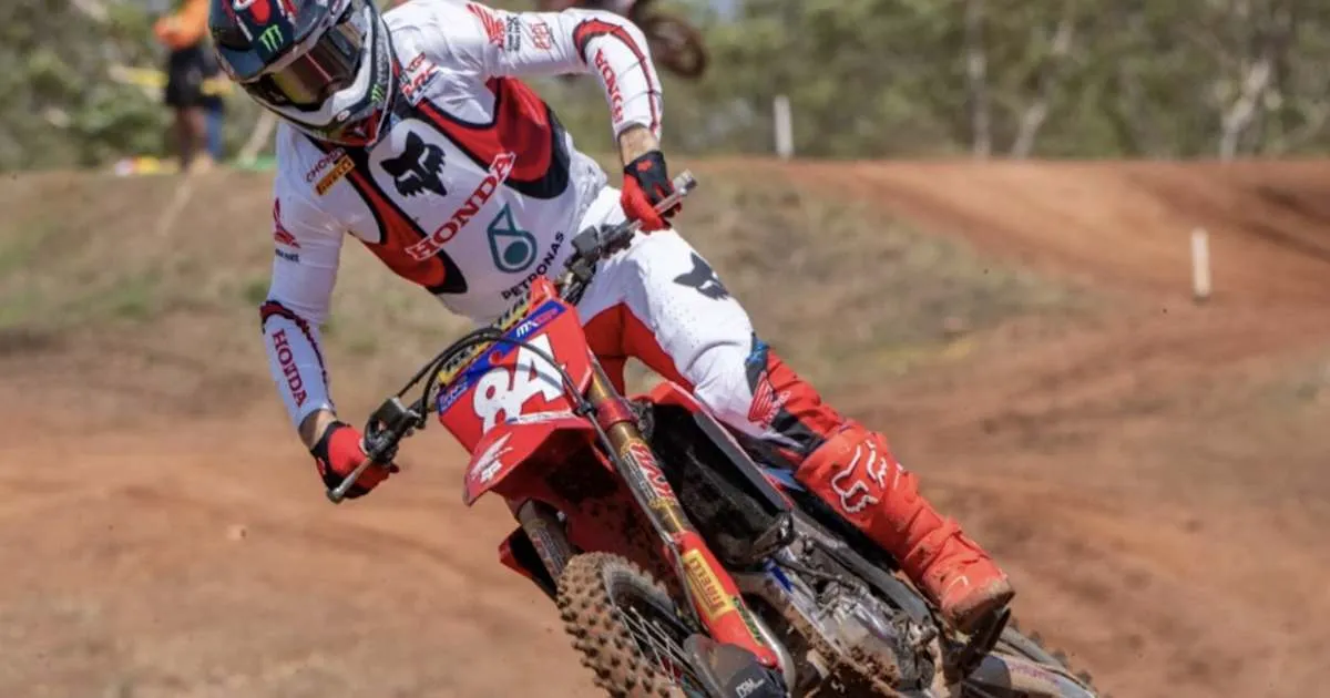 Jeffrey Herlings Juara FastCross 2026 di Italia Usai Kalahkan Cooper Webb