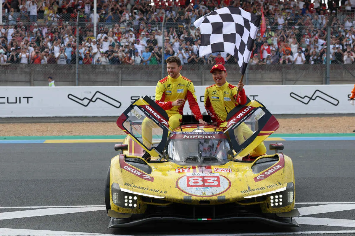 Robert Kubica Ungkap Sisi Lain Kemenangan Bersejarah di Le Mans 2025