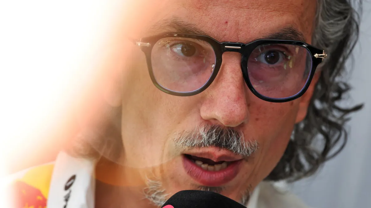 Laurent Mekies Tanggapi Sentilan Christian Horner Terkait Red Bull
