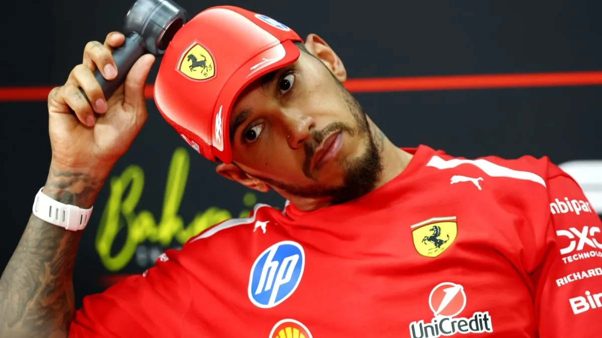 Hamilton Claims Sepang Front Row After Last Minute Ferrari Change
