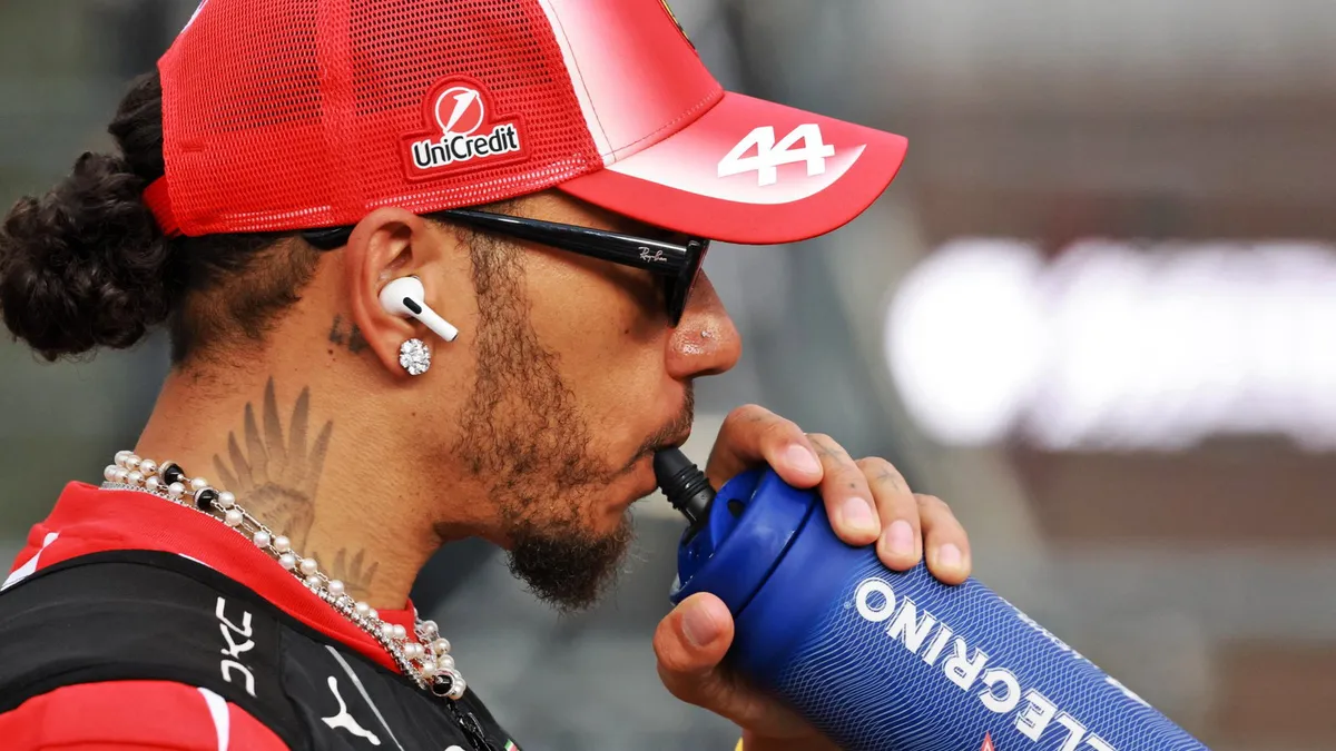 Analisis Strategi Blunder Hamilton di F1 GP Singapura 2026