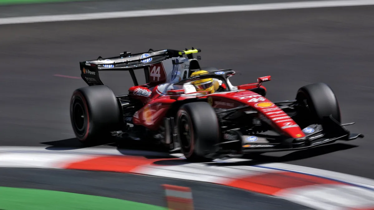 Lewis Hamilton Rebut Pole F1 GP Meksiko Usai Penantian Tiga Tahun