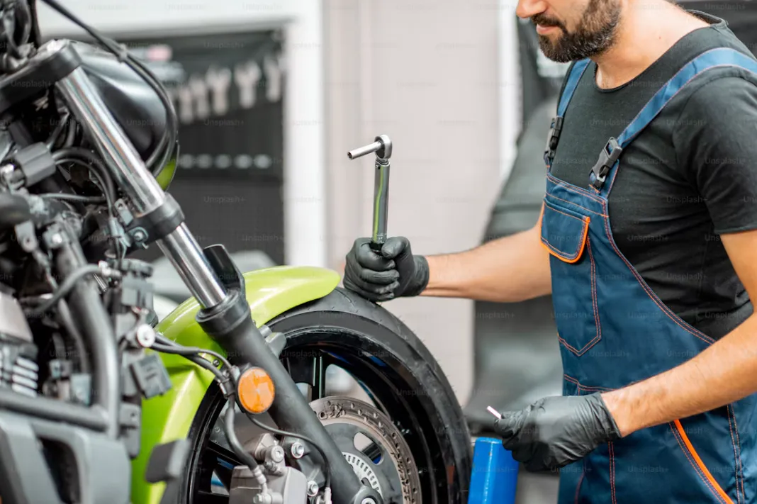 Ceroil Engine Cleaner: Essential Care Before Oil Change