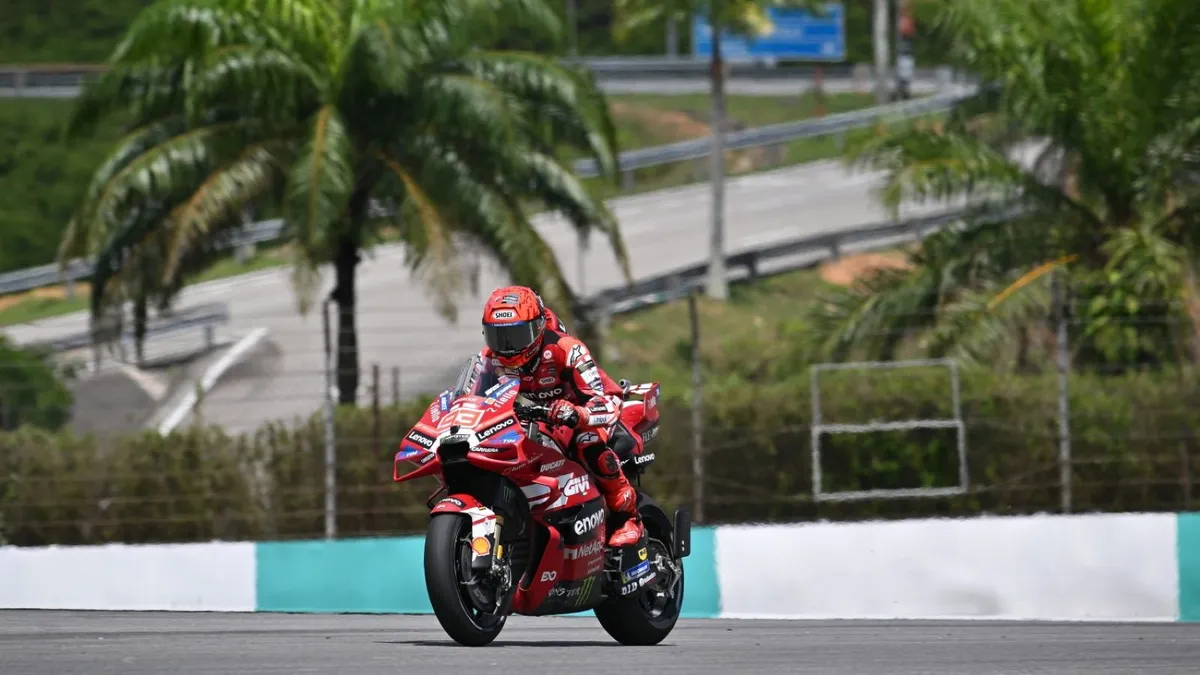 Dominasi Marquez Bersaudara di Sepang Saat Martin Menyerah Lebih Awal