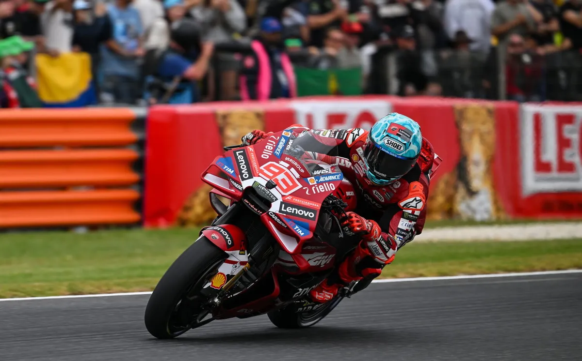Analisis Marco Melandri: Kecerdasan Taktis Marc Marquez di MotoGP 2026