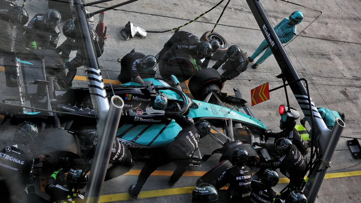 Mercedes Bongkar Rahasia Pit Stop F1 GP Singapura 2026 yang Spektakuler