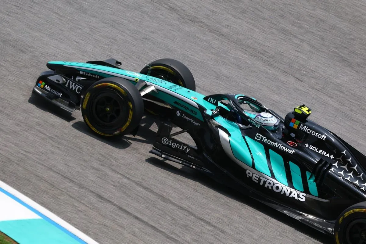 Mercedes Bounces Back in Sepang FP3 as Kimi Antonelli Tops Session