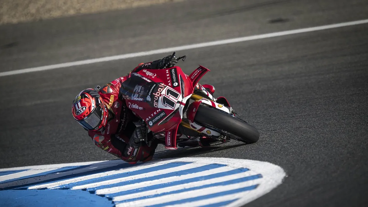 Nicolo Bulega Dominasi Race 1 Jerez 2024 dan Amankan Kemenangan Ketujuh