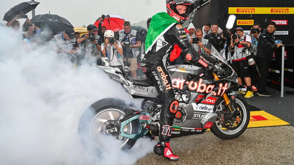 Nicolo Bulega Samai Rekor Troy Bayliss Usai Musim Bersejarah WorldSBK 2026