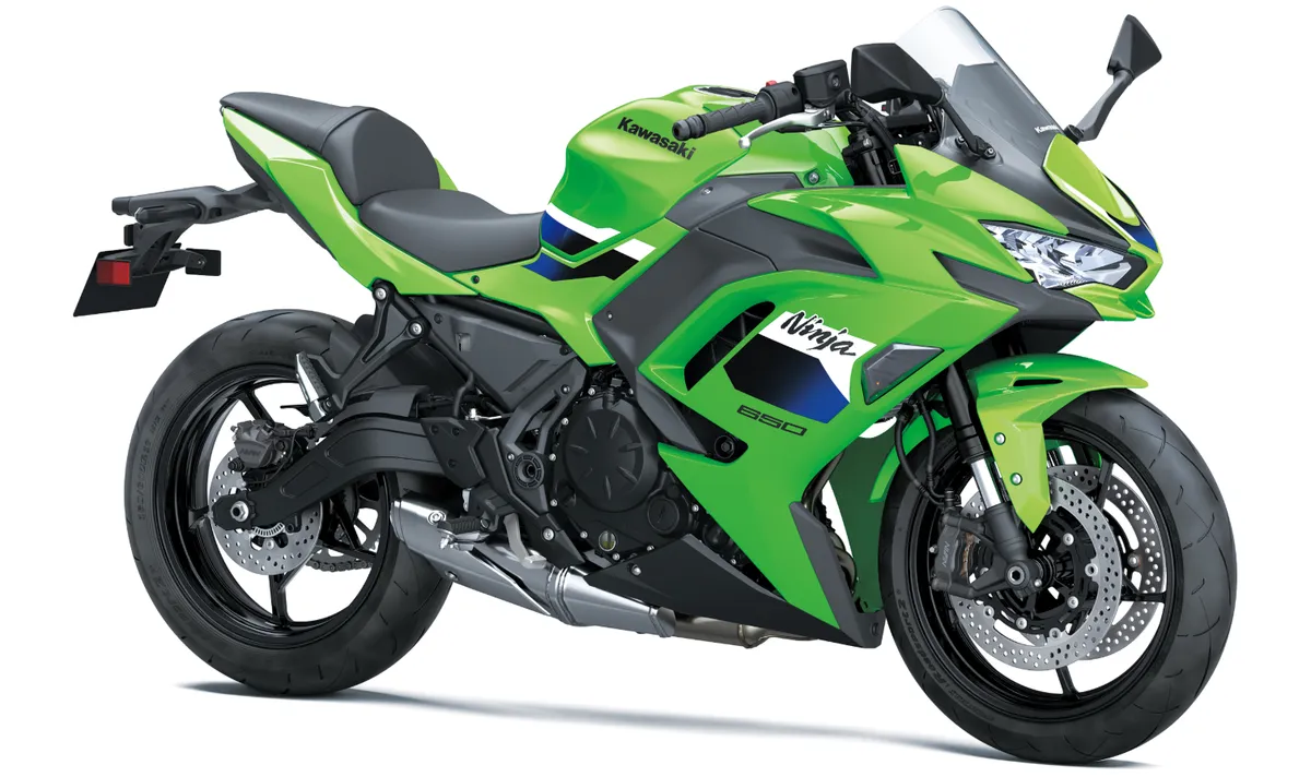 Kawasaki Ninja 650 2027 Resmi Meluncur Bawa Horquilla Showa dan Rem Radial