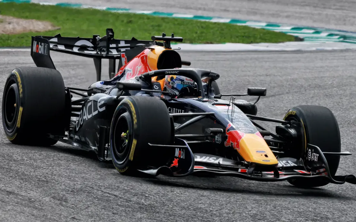 Red Bull Ancam Dominasi Mercedes F1 Usai Tampil Kuat di Latihan Bebas