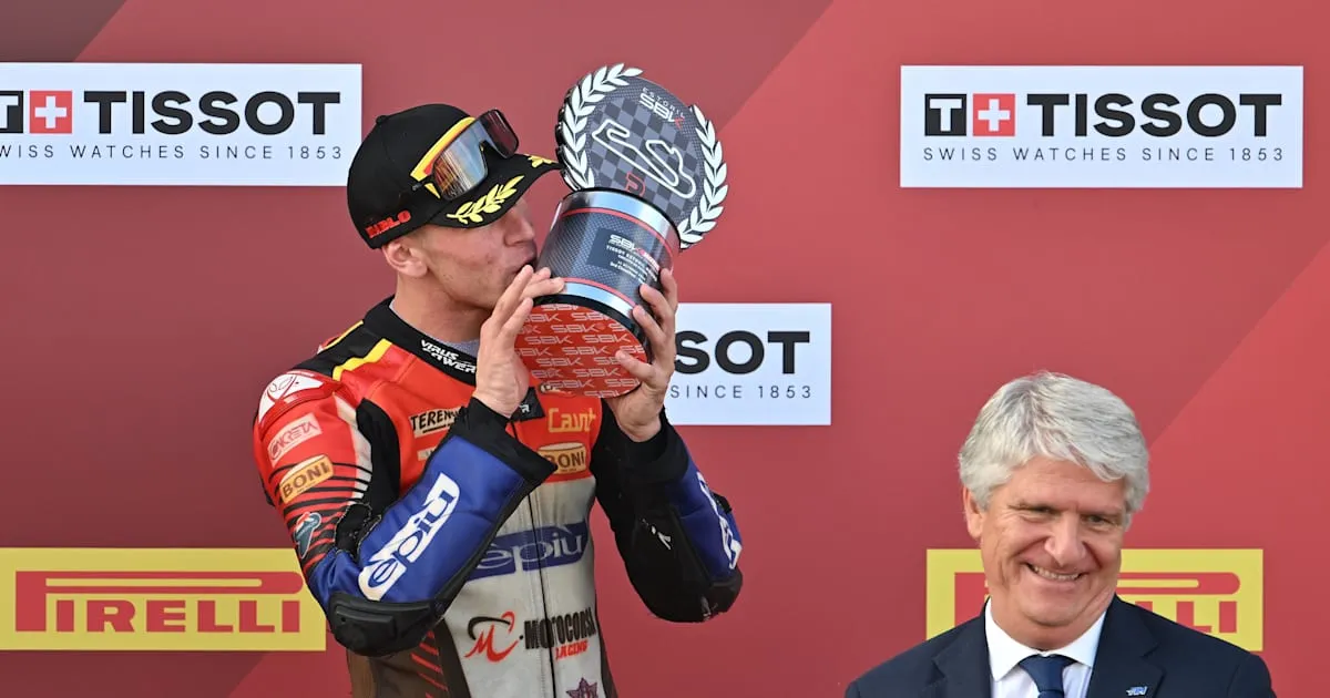 Aksi Spektakuler Rookie Alberto Surra Gemparkan WorldSBK Estoril 2026