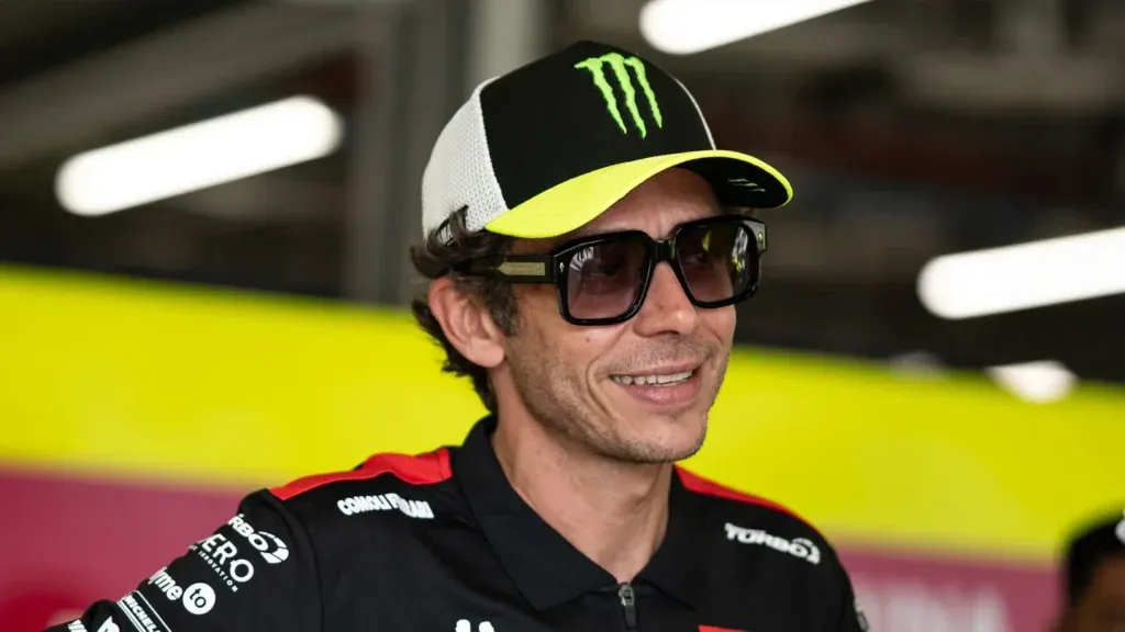 Valentino Rossi Siap Duel Lawan Max Verstappen di Portimao 2026
