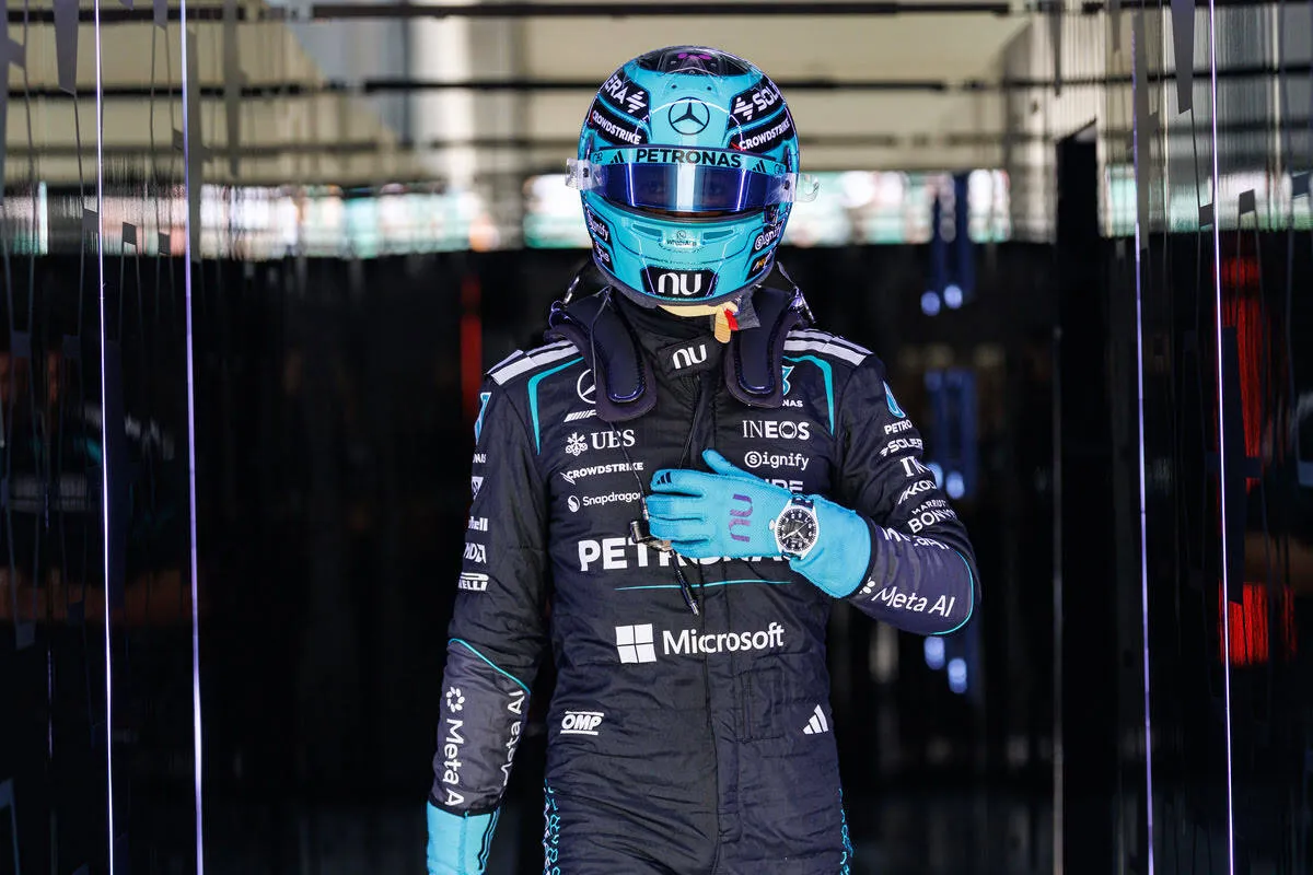 Masalah Budget Cap Mercedes Paksa George Russell Tolak Gilet Pendingin