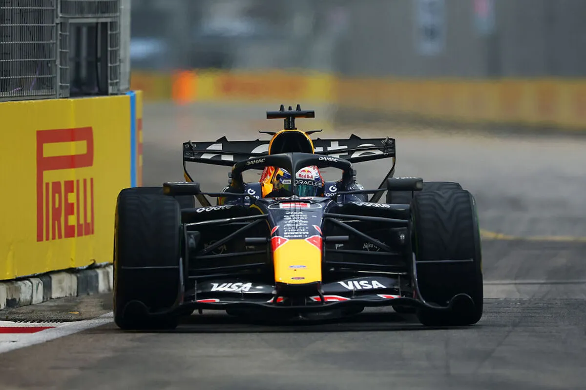 2026 Singapore F1 Sprint Analysis: Verstappen Wins as Hamilton Shines Bright for Ferrari