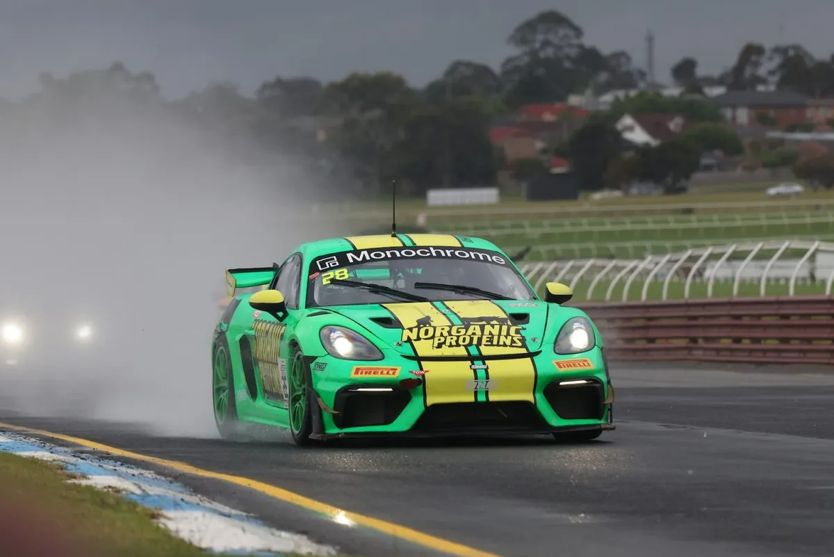 Caleb Paterson Rebut Pole GT4 Australia 2026 di Sandown