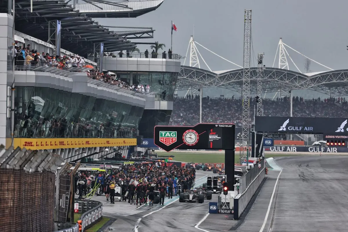 Terkuak Bug Software yang Bikin Kacau Balau GP F1 di Sirkuit Sepang