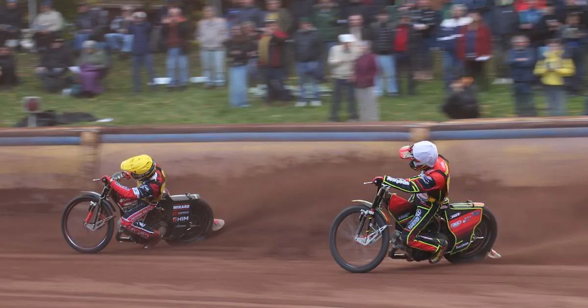 Robert Chmiel Kuasai Speedway Olching 2026, Martin Smolinski Sabet Podium Ketiga